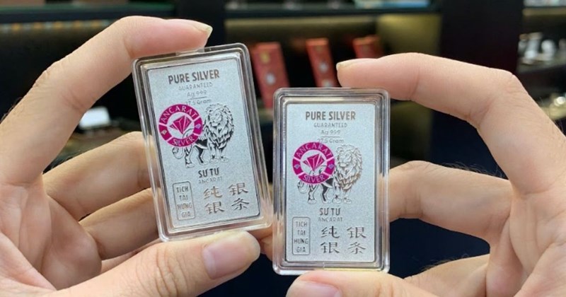 Giá bạc giảm sâu 3.5% sau một tuần
