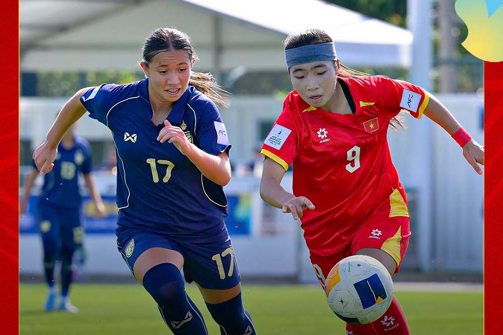 Vietnam U17 women's team had a commendable draw against Thailand U17 women's team. Photo: VFF