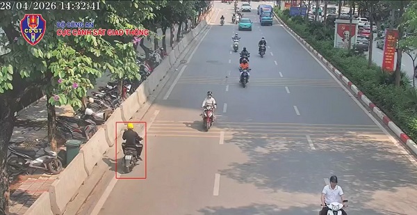 Motorbike owner fined remotely in Hanoi. Photo: Traffic Police Department