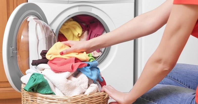 Tần suất giặt quần áo: Giặt thế nào đúng cách, không "lố