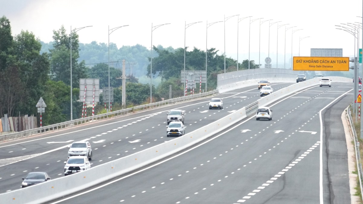 Cao tốc Biên Hòa - Vũng Tàu thông thoáng trong chiều 2.5. Ảnh: Thành An