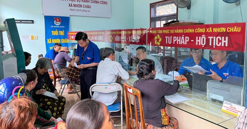 Gia Lai tính toán bố trí việc làm cho cán bộ có bằng cấp