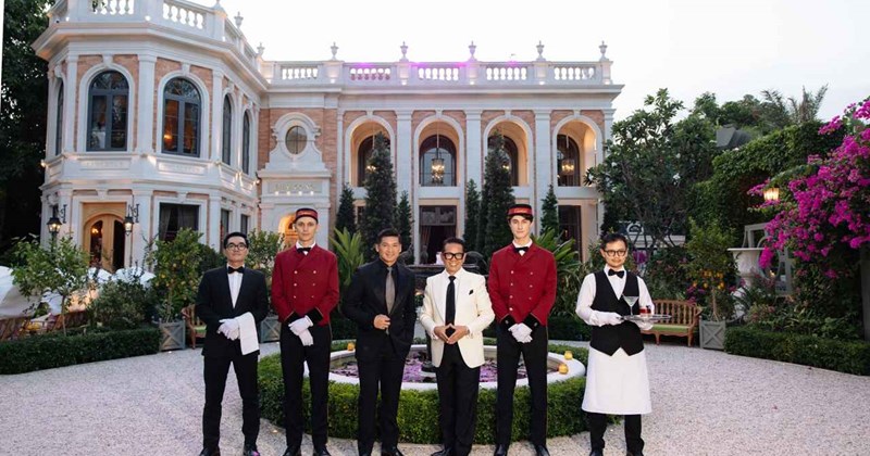 Khám phá biệt thự và cuộc sống sang chảnh của Thái Công