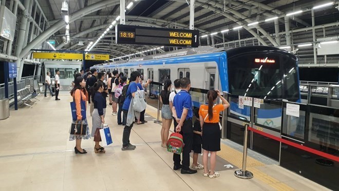 TPHCM triển khai "ATM vé nghĩa tình", người khó khăn được đi Metro số 1 miễn phí. Ảnh: Minh Tâm