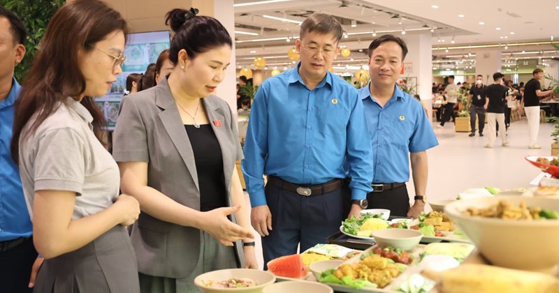 Bữa ăn công đoàn 64.000 đồng/suất cho gần 60.000 người lao động