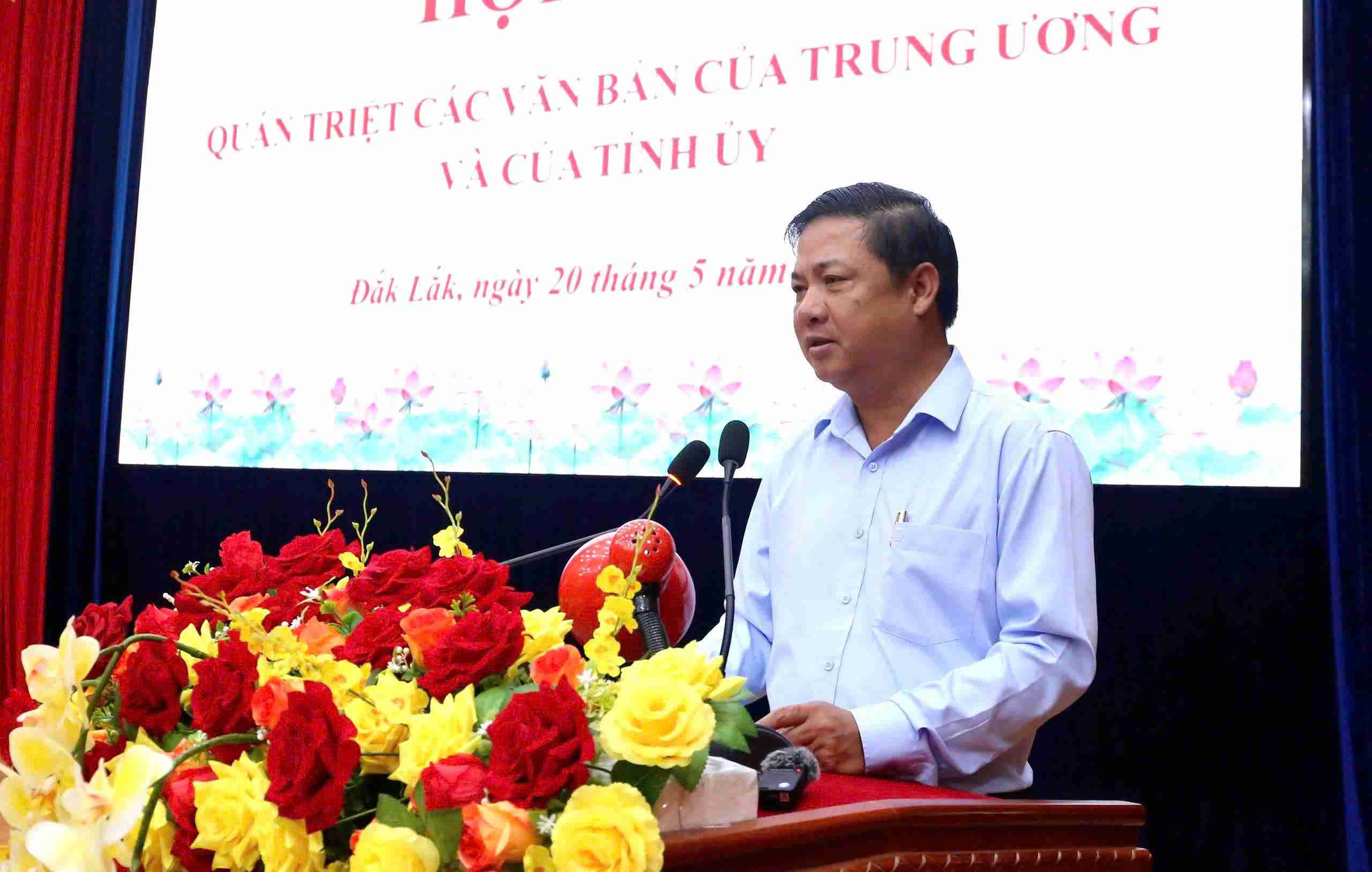 Member of the Party Central Committee, Secretary of Dak Lak Provincial Party Committee Luong Nguyen Minh Triet requested to accelerate progress and complete outstanding projects. Photo: Bao Trung