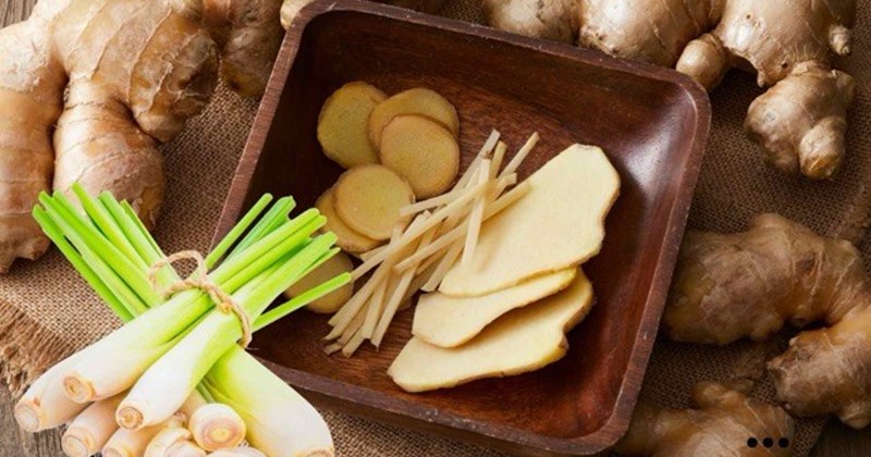 Công thức hỗ trợ giải độc gan bằng gừng và sả