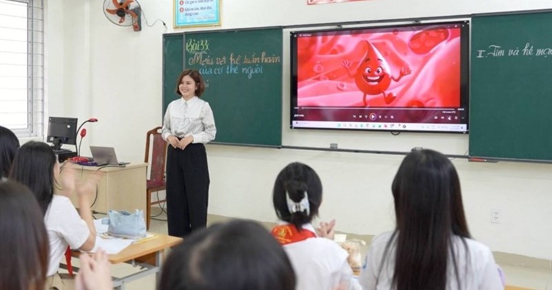 Mỗi công chức chỉ được làm giảng viên kiêm nhiệm tại một trường