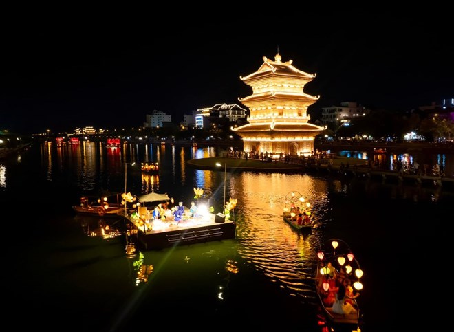 Opening of Ninh Binh Tourism Week 2026 took place on the evening of May 23. Photo: Dieu Anh