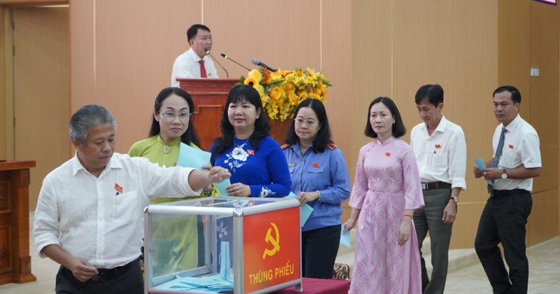An Giang: Bầu bổ sung thành viên UBND tỉnh
