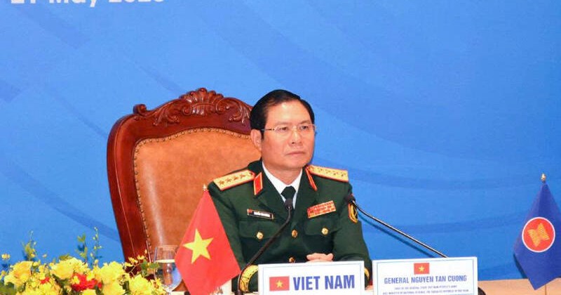 Tướng Nguyễn Tân Cương dự Hội nghị Tư lệnh Quốc phòng ASEAN