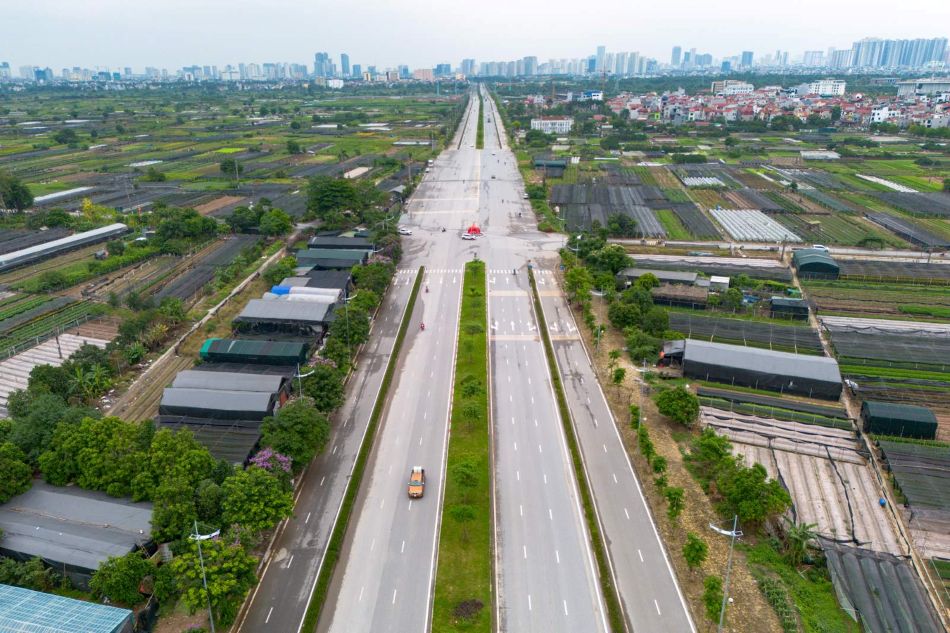 Đại lộ Tây Thăng Long đang tăng tốc, hướng tới mục tiêu thông xe toàn tuyến trong quý II/2026 (Ảnh: Văn Đoan)