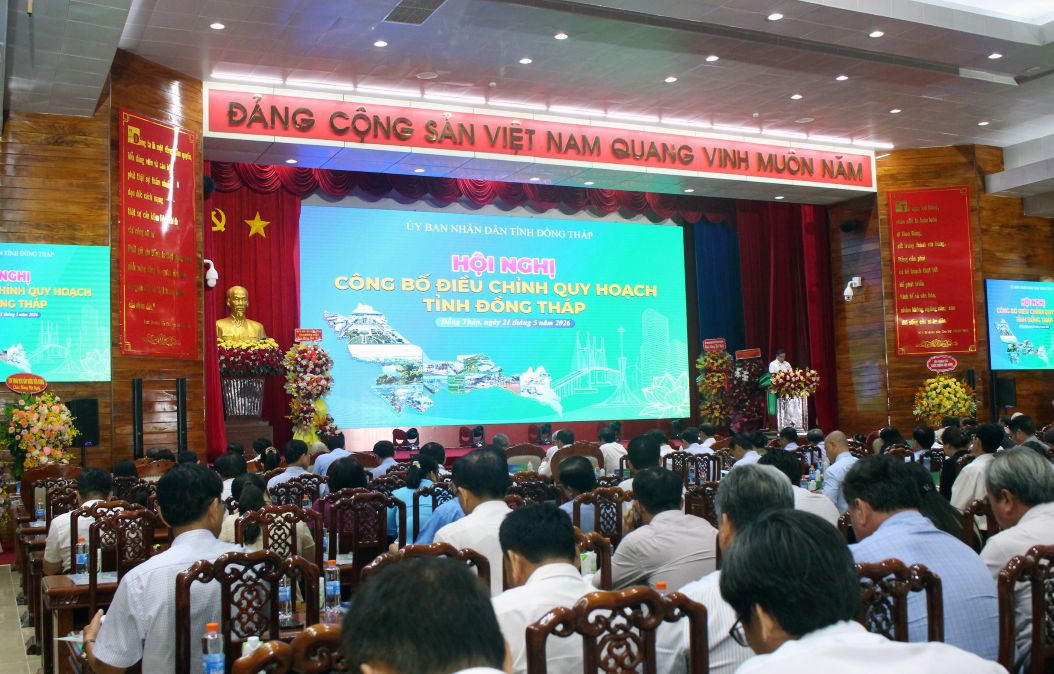 Quang cảnh buổi công bố điều chỉnh quy hoạch tỉnh Đồng Tháp. Ảnh: Thanh Mai