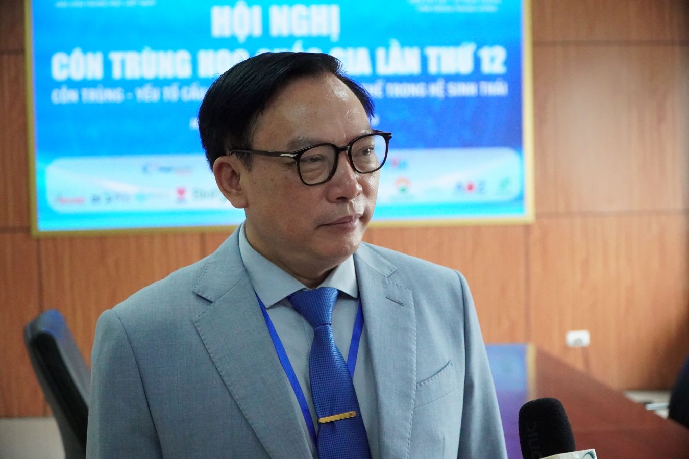 PGS.TS. BSTrong công tác nghiên cứu, các cán bộ y tế gặp rất nhiều khó khăn, đặc biệt là trong nghiên cứu về muỗi