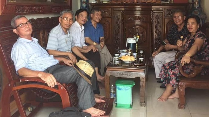 Retired officials are happy when their pensions are about to increase. Photo: Xuyen Dong