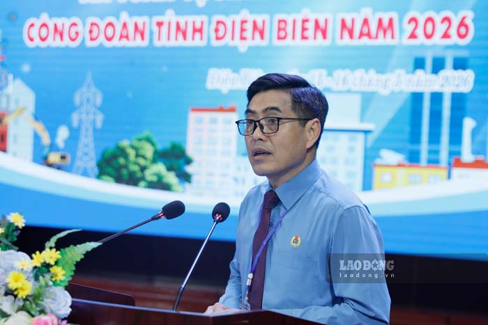 Ông Tẩn Minh Long - Chủ tịch LĐLĐ tỉnh Điện Biên. Ảnh: Quang Đạt