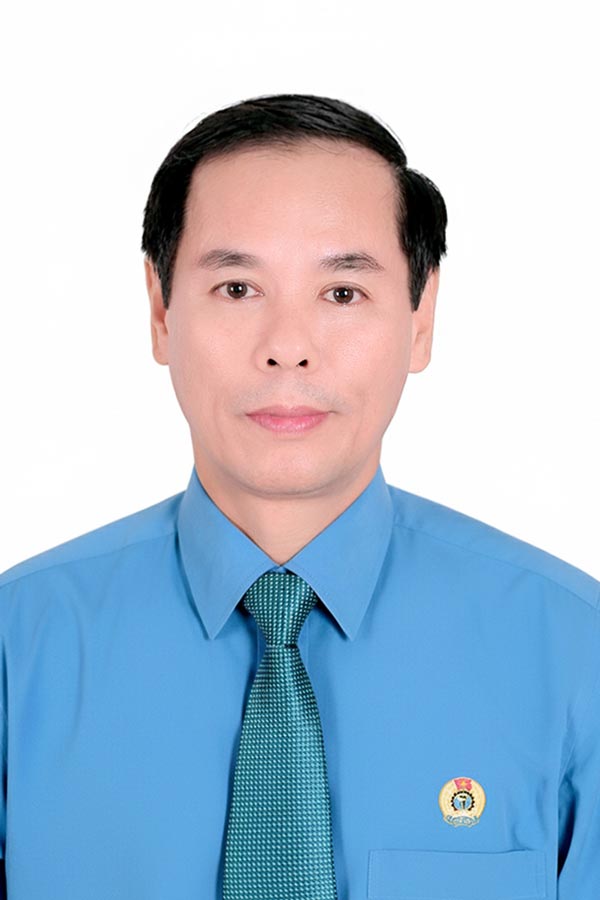 Mr. Tran Van Lich - Chairman of Nam Dinh Ward Trade Union (Ninh Binh province). Photo: Character provided