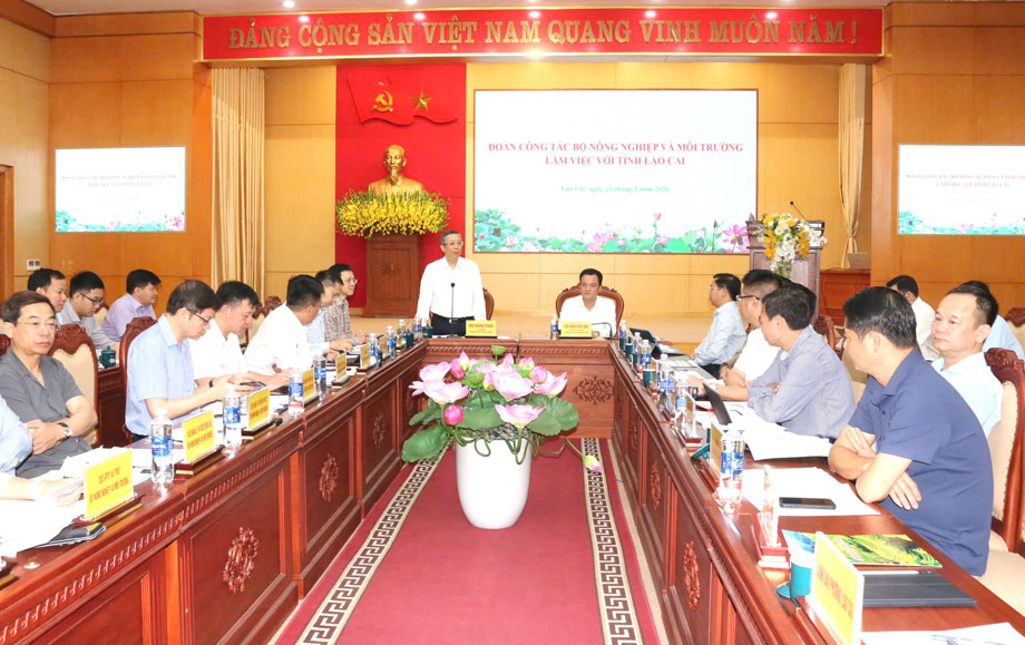 Quang cảnh buổi làm việc. Ảnh: Thanh Tiến