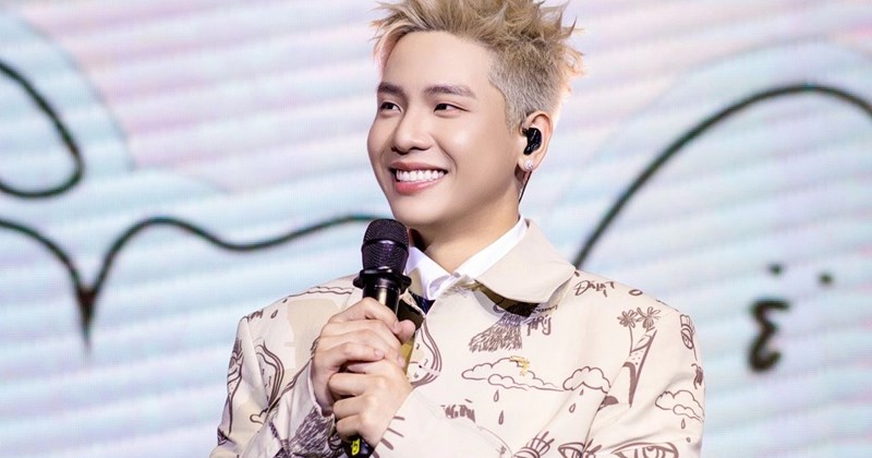 Quân A.P thay đổi thế nào sau hit "Anh Trai Say Hi