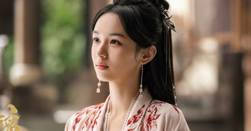 Ảnh hẹn hò của Châu Dã bị rò rỉ