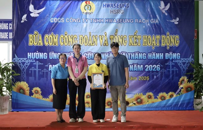 Hoạt động Tháng Công nhân có chiều sâu, tương tác với người lao động