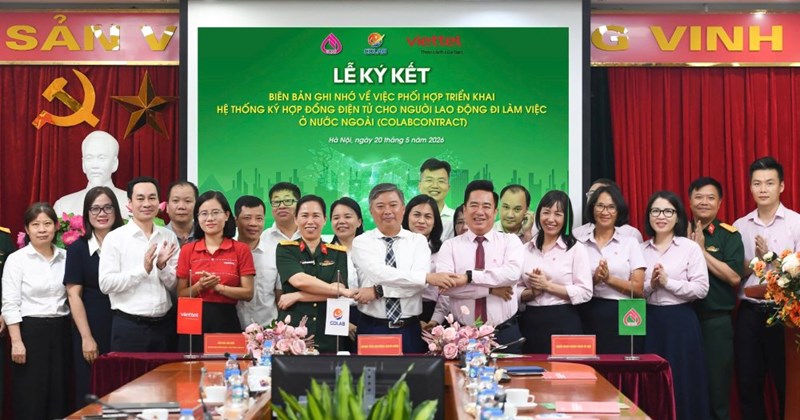 Viettel tiên phong số hóa gửi tiền theo Chương trình EPS