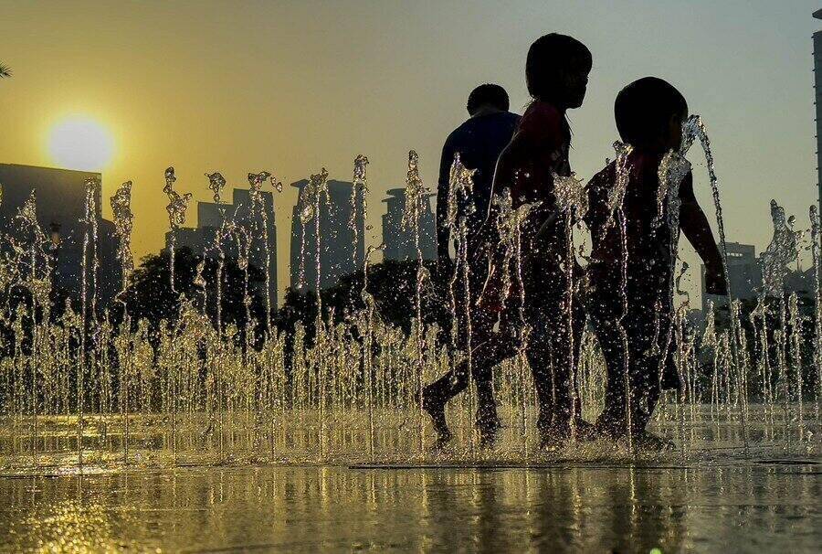 Dự báo năm 2026 và 2027 sẽ ghi nhận nắng nóng kỷ lục do El Nino. Ảnh: Xinhua