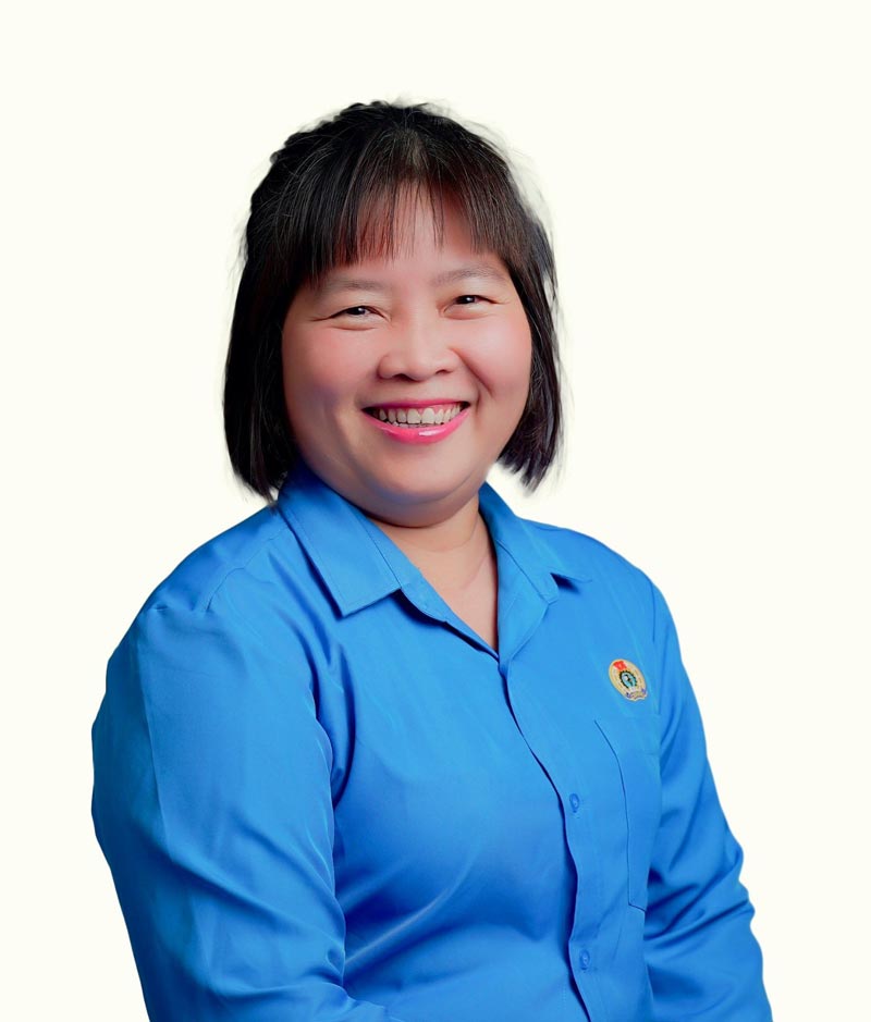 Ms. Pham Thi Hong Yen - Chairwoman of the Grassroots Trade Union of Intel Products Vietnam Company. Photo: Character provided