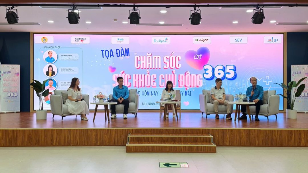 Các đại biểu tham dự buổi tọa đàm. Ảnh: Quyết Chiến 