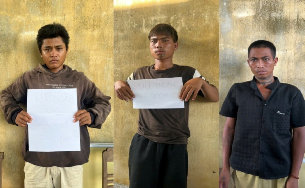 Các đối tượng KPă Mập, Siu Thông và Siu KRơh (lần lượt từ trái qua) bị bắt giữ. Ảnh: Công an