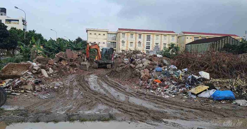 Dân Gia Lộc, Hải Phòng di dời vật liệu, khôi phục đất công
