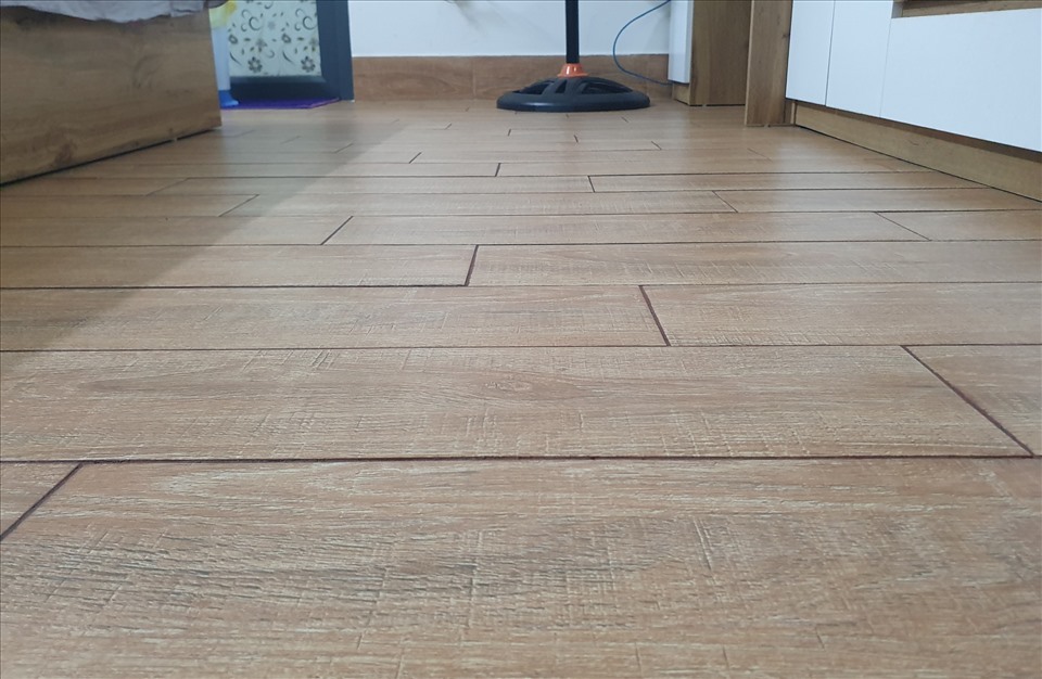 Floors made from natural materials are increasingly popular thanks to their durability, rusticness and environmental friendliness. Photo: Huynh Phuong