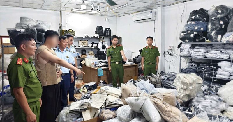 Phát hiện cơ sở Ninh Bình nghi làm giả nhãn hiệu