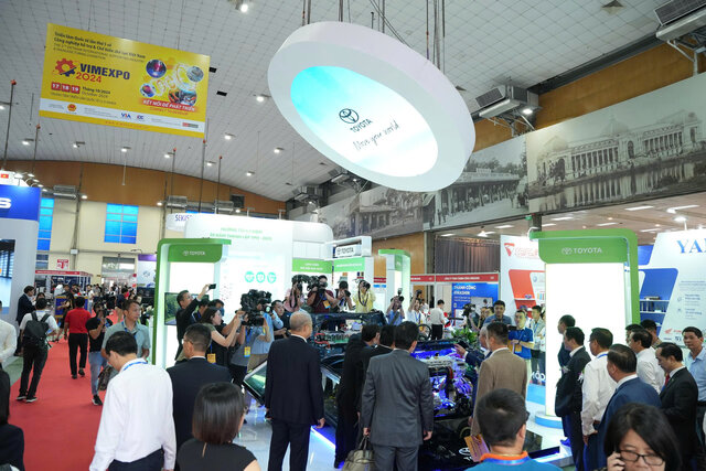 Triển lãm VIMEXPO thu hút đông đảo doanh nghiệp, đối tác và khách tham quan. Ảnh: Ban tổ chức