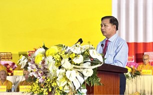 Bí thư Tỉnh ủy kỳ vọng Phật giáo đồng hành xây dựng Vĩnh Long nghĩa tình