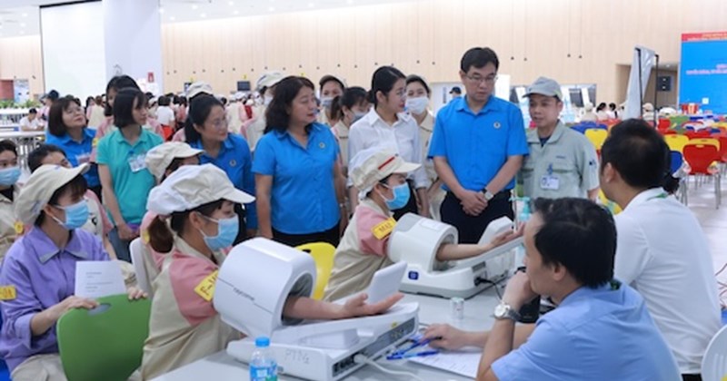 Hơn 700 nữ công nhân được tiếp cận dịch vụ y tế miễn phí