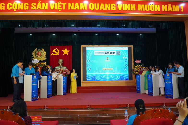 The contest shows the pioneering and proactive spirit of the Ba Dinh ward trade union. Photo: Phuong Anh