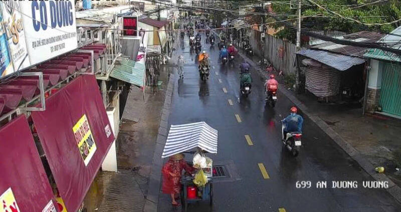 Mưa dông xuất hiện tại TPHCM chiều 23.5. Ảnh: UDI Maps