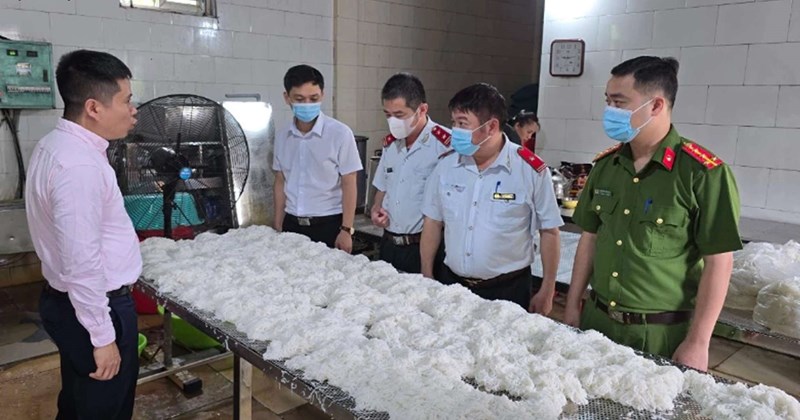 Nghệ An: 7 cơ sở vi phạm an toàn thực phẩm bị "bêu tên