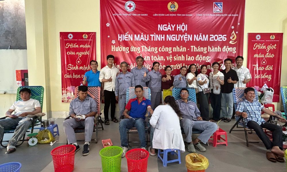 Việc tổ chức tại doanh nghiệp giúp đoàn viên thuận tiện tham gia hơn, từ đó tinh thần hiến máu tình nguyện được lan tỏa mạnh mẽ hơn. Ảnh: Cẩm Tú