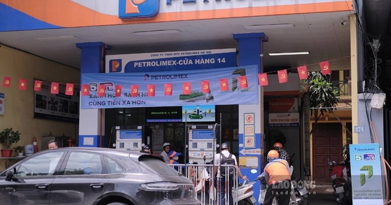 Kinh tế 24h: Xe đời cũ có thể dùng xăng E10