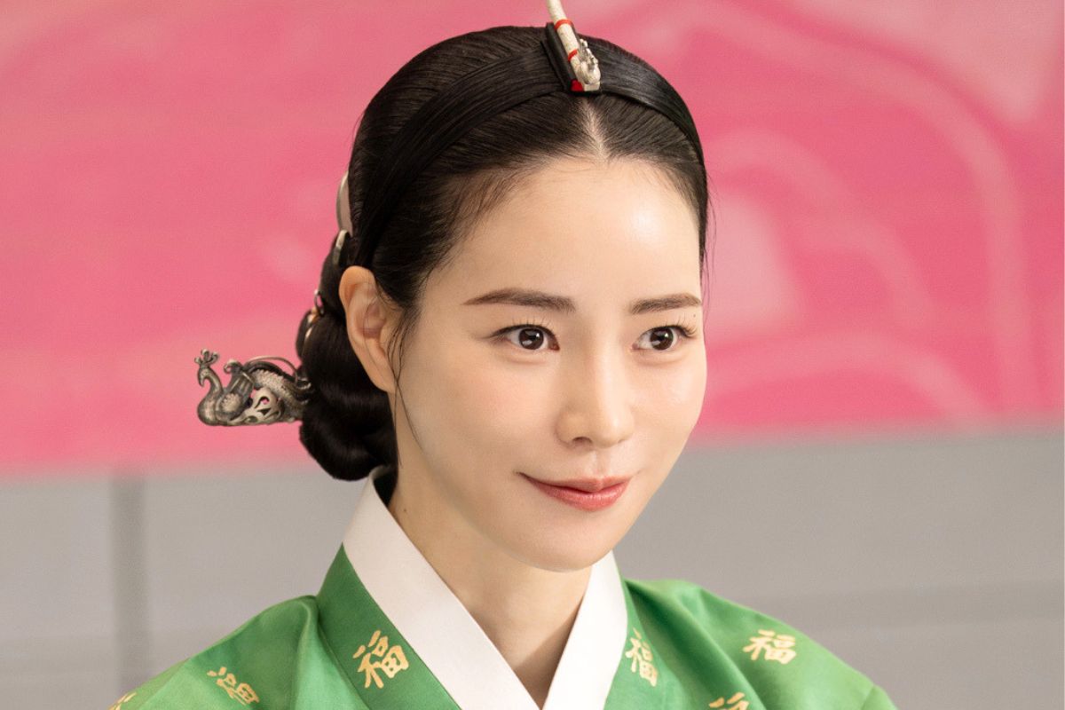 Lim Ji Yeon plays Shin Seo Ri in "My Royal Nemesis". Photo: Producer