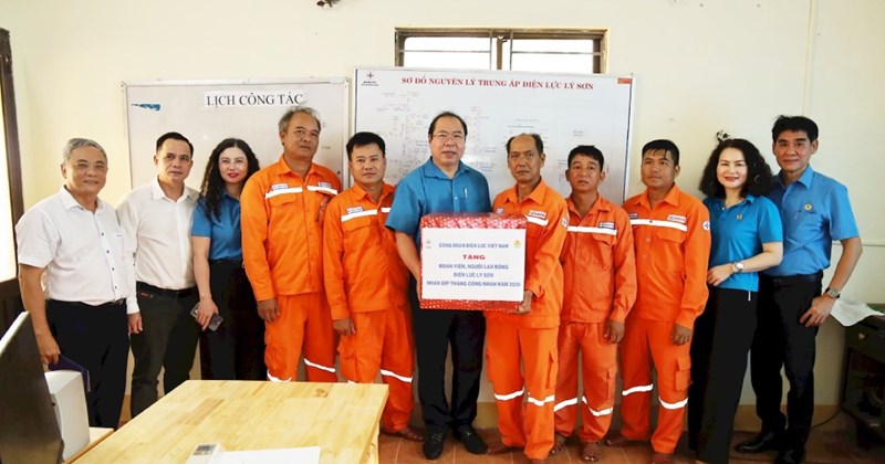 Hướng tới người lao động ở vùng xa, hải đảo