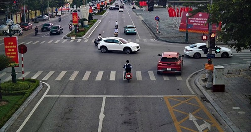 Nhiều tỉnh thành: Hàng loạt người đi xe máy bị phạt nguội