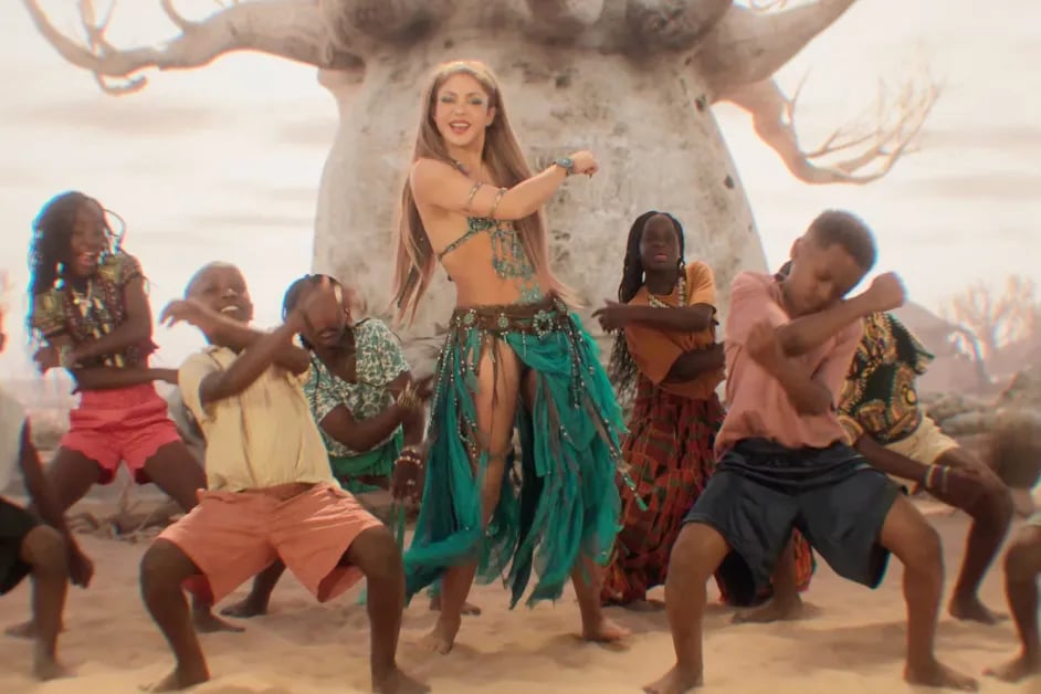 Shakira trong MV “Dai Dai“. Ảnh: cắt từ clip