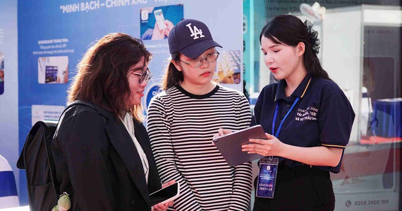 Khánh Hòa phát hơn 14.000 phiếu khảo sát mức độ hài lòng