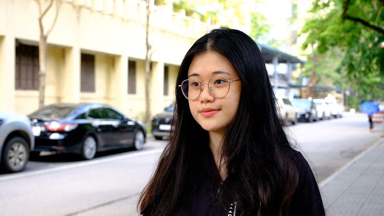 Bạn Nguyễn Thị Linh Trang đã chủ động tiêm vaccine HPV từ sớm để bảo vệ sức khoẻ. Ảnh: Mỹ Ly