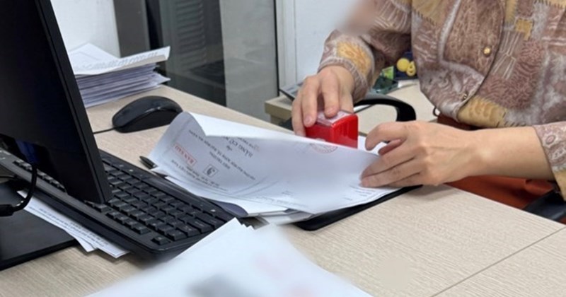 Cho phép nộp bản gốc giấy tờ công chứng cho cơ quan tố tụng