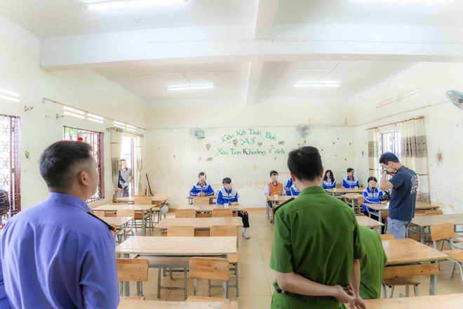 Vụ học sinh lớp 8 ở Lâm Đồng tự tử: Công an làm rõ nhóm học sinh liên quan