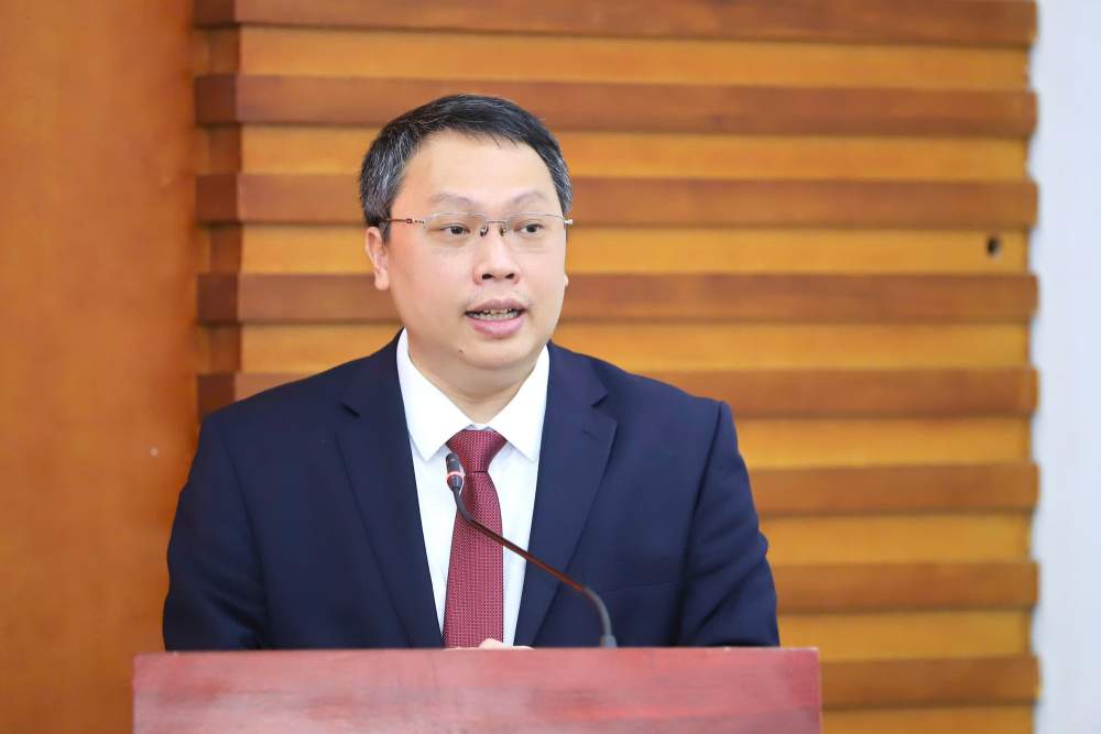 Thứ trưởng Bộ Văn hóa, Thể thao và Du lịch Nguyễn Huy Dũng phát biểu nhận nhiệm vụ. Ảnh: Bộ VHTTDL